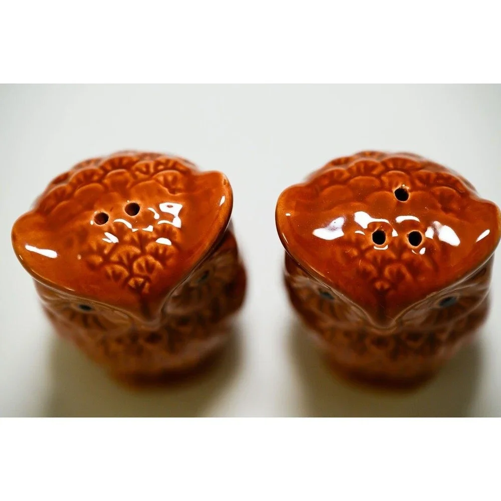 Owl salt and Pepper Shakers Vintage brown Small